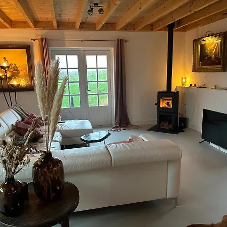 Het Spoel - The Black Barn *